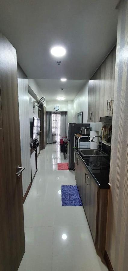 Schoenes Apartment Mit Pool-Nutzung Manila Exterior photo