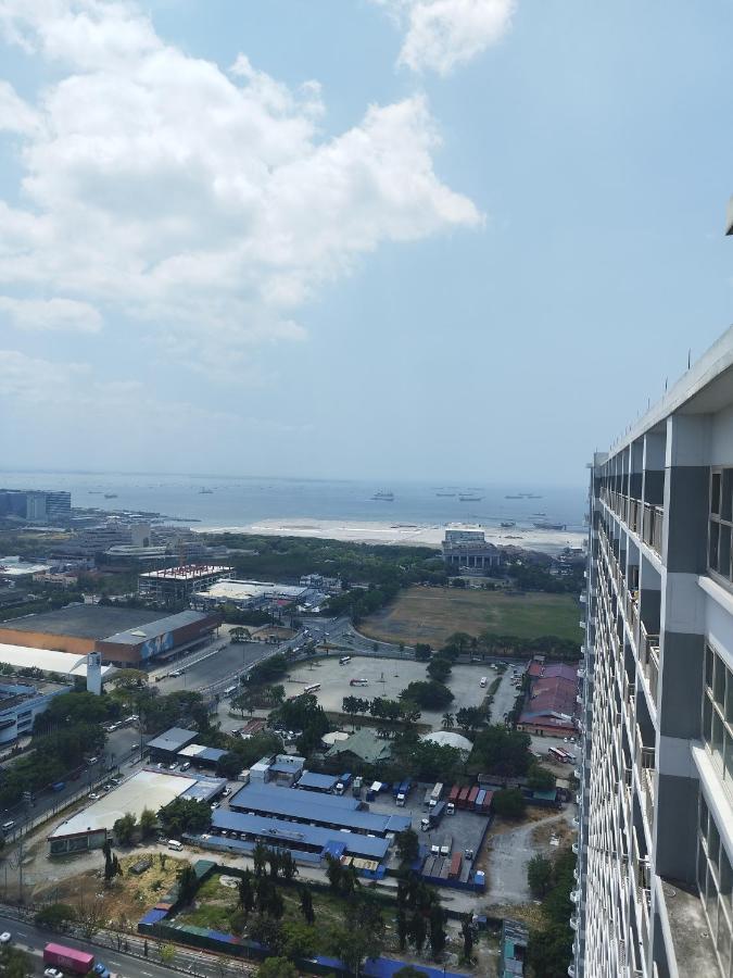 Schoenes Apartment Mit Pool-Nutzung Manila Exterior photo